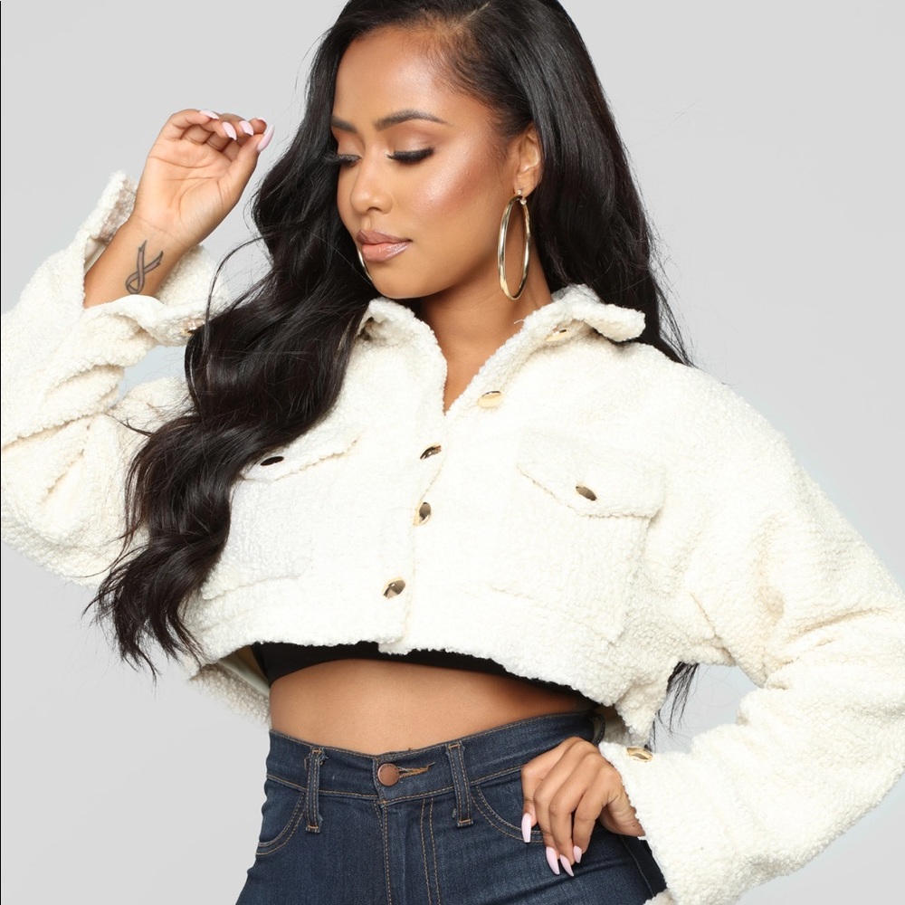 Fuzzy Cropped Jacket.